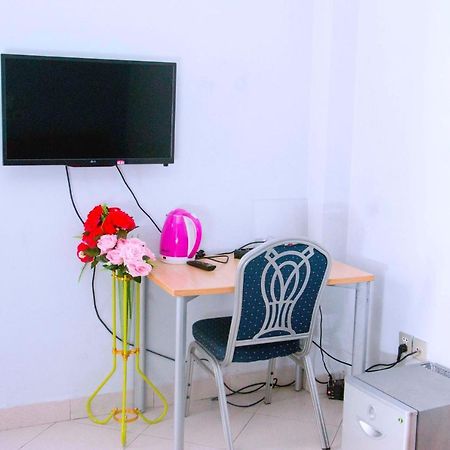 Nora Hotel Cotonou Buitenkant foto