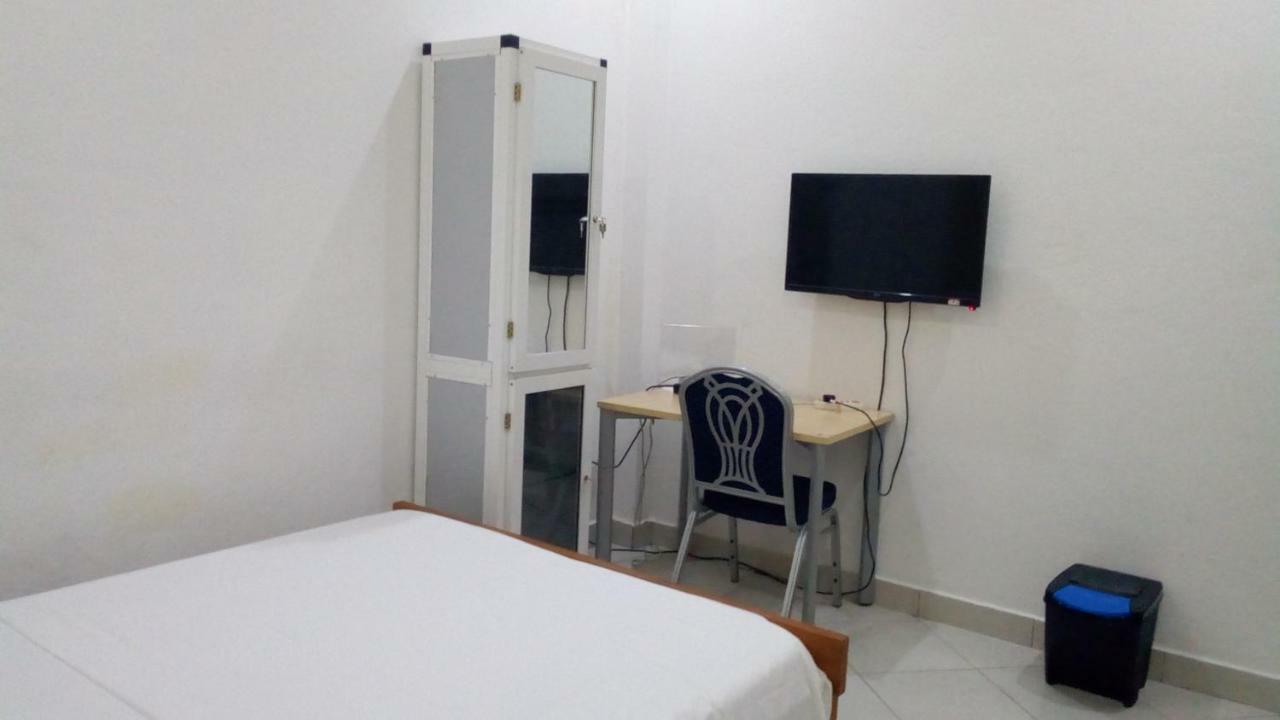Nora Hotel Cotonou Buitenkant foto